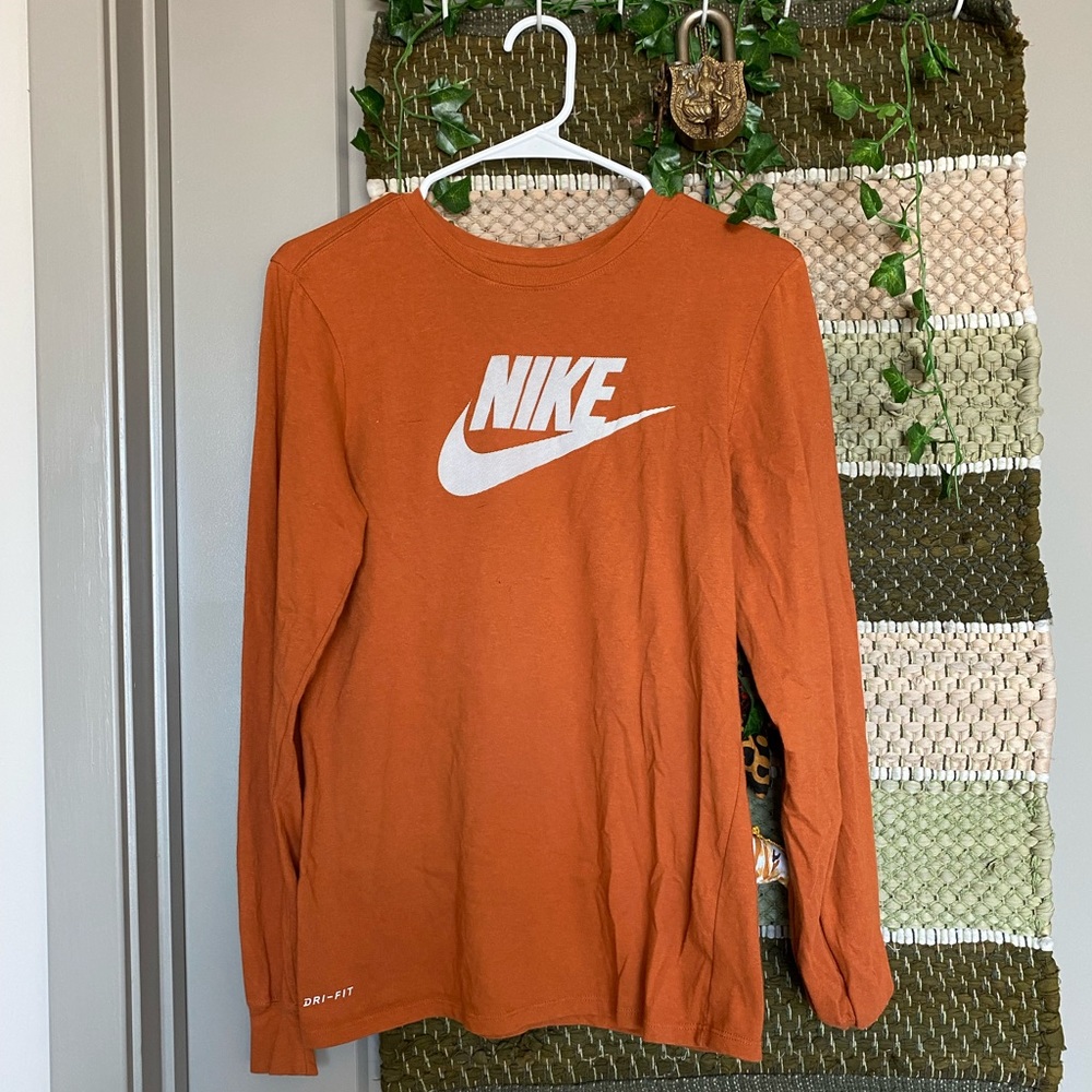 Mens SM Nike long sleeve tshirt